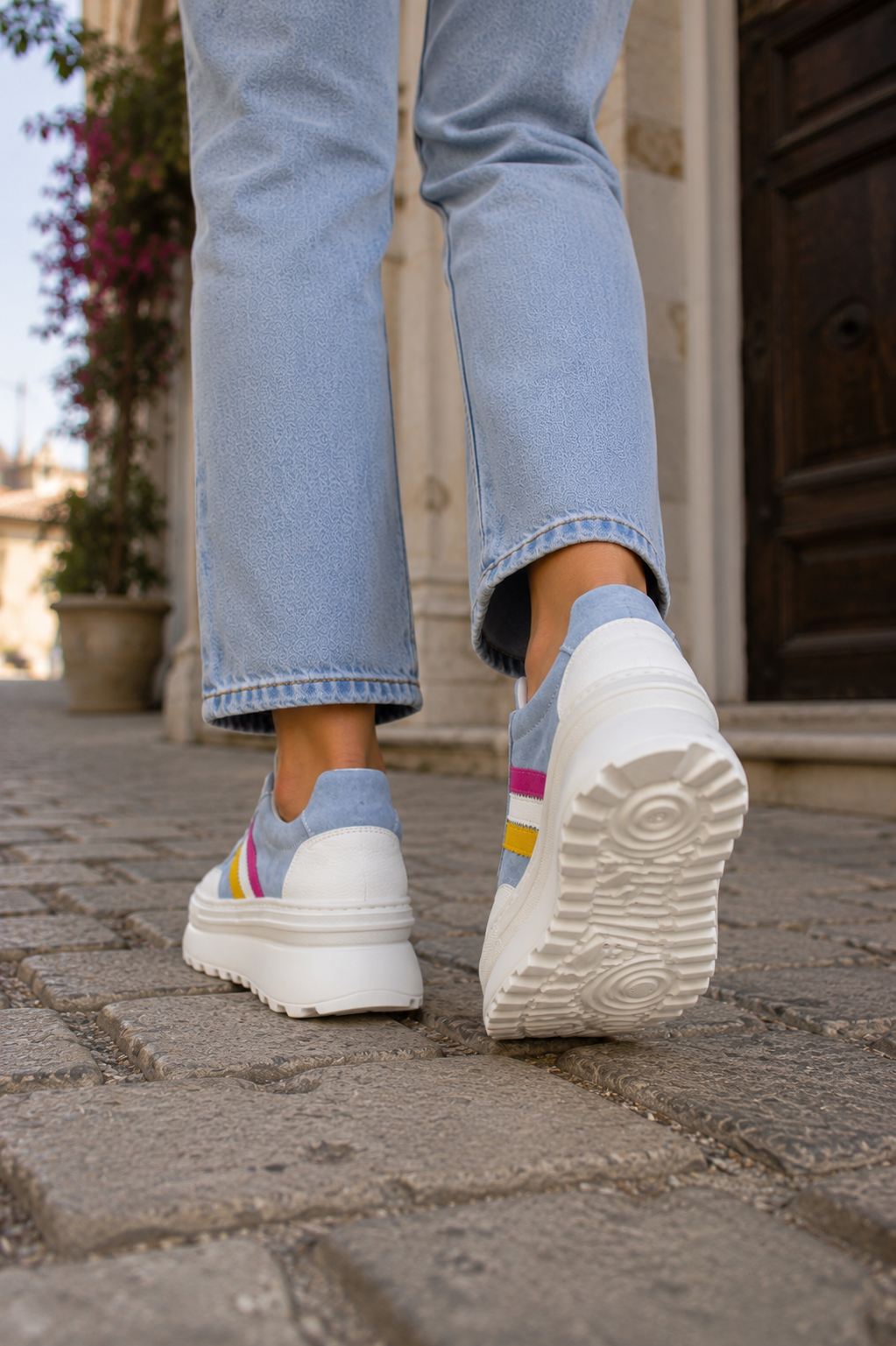 Błękitne sneakersy na platformie | polska produkcja | skora naturalna | ręcznie robione | unikalne | zdrowie dla stop