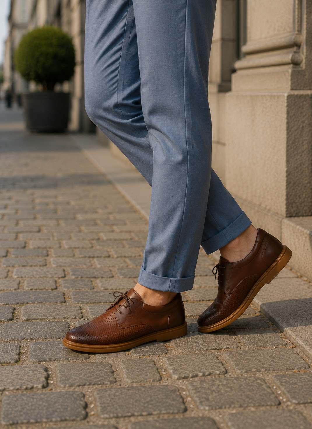 Półbuty męskie skórzane COGNAC PERFO brązowe – perforowane, lekkie, polska produkcja | Pławny Shoes