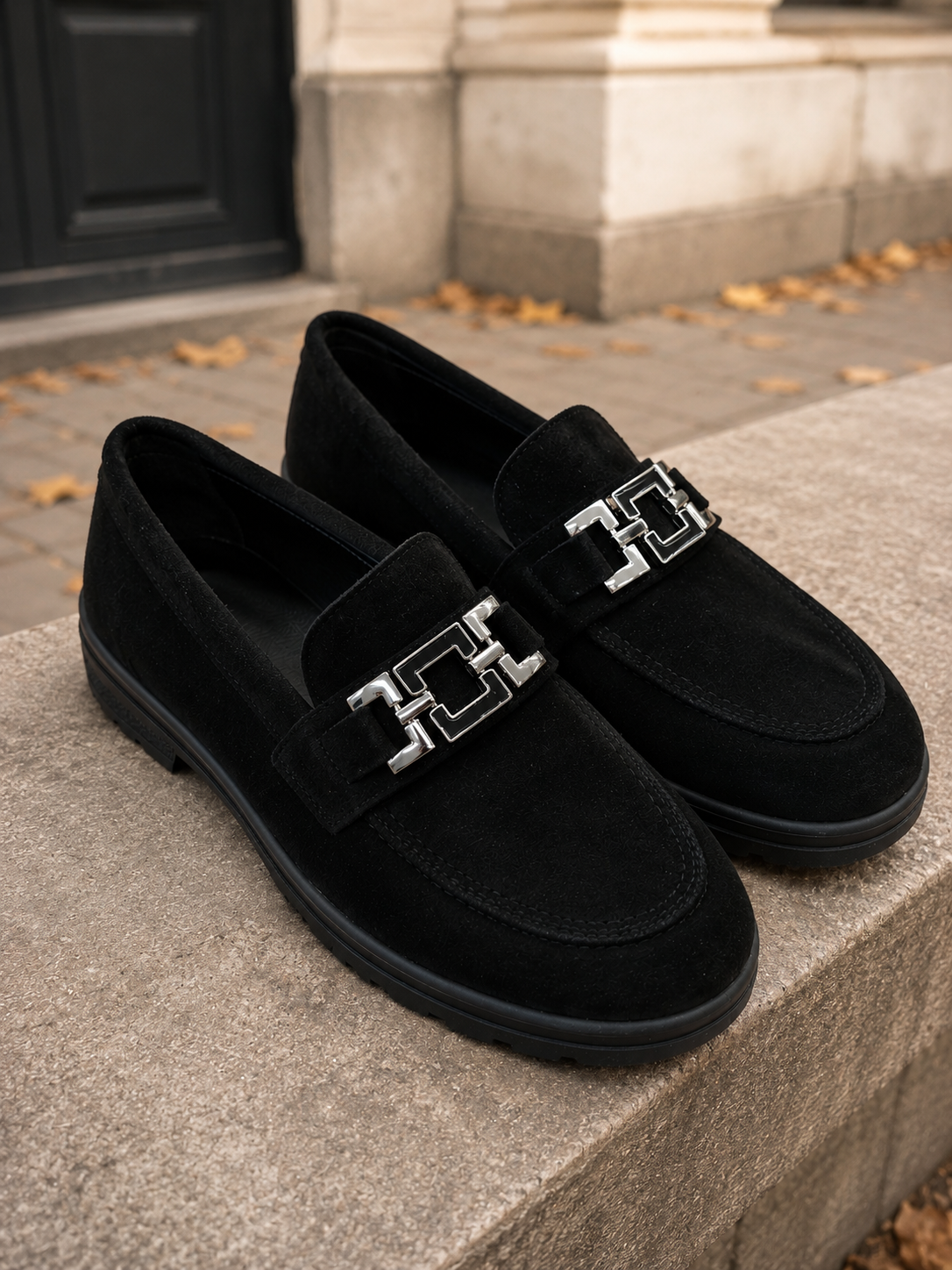 Buty mokasyny czarne  typu  barefoot, lekkie, wygodne skóra naturalna zamszowa, polska produkcja
