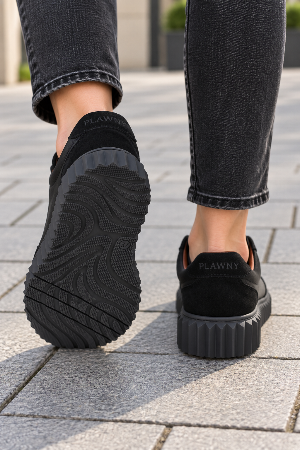 Skórzane Trampki Czarne Plawnyshoes  – Szyte ze Spodem