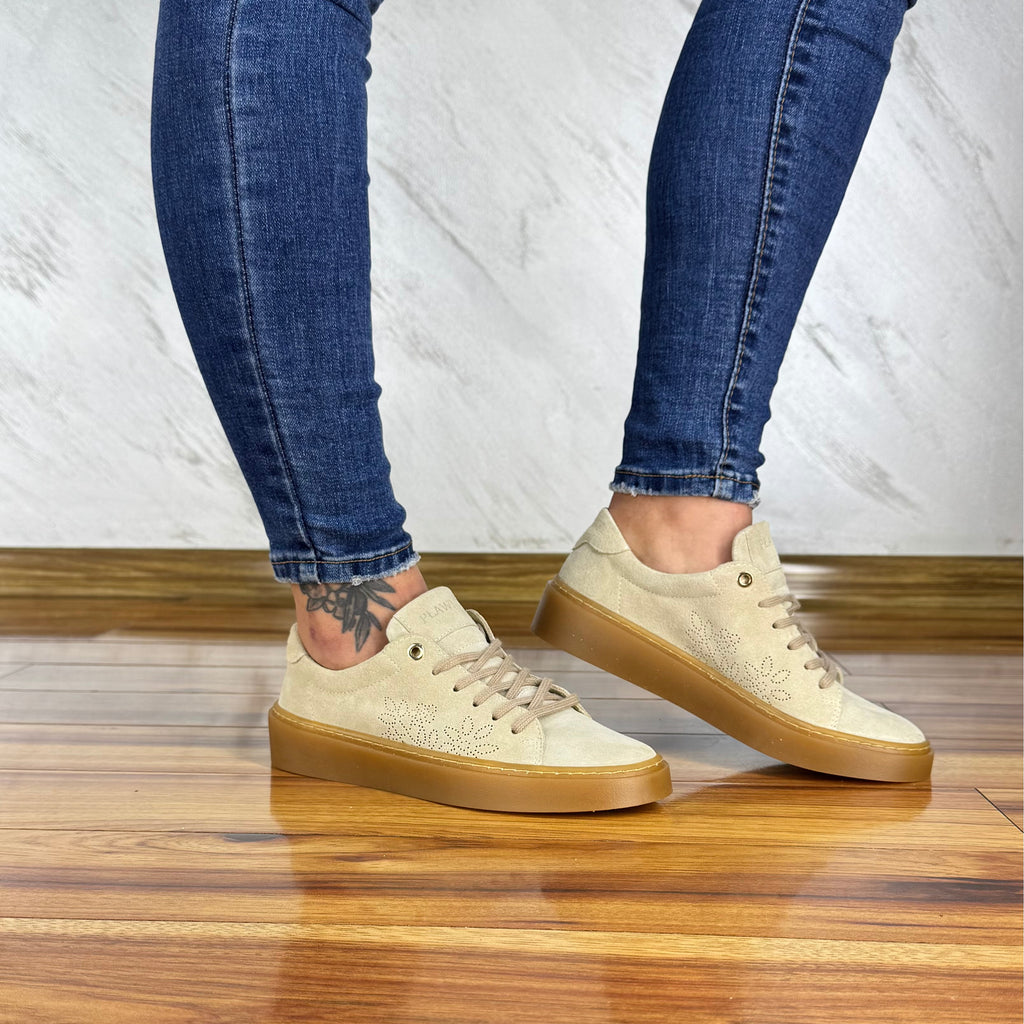 Beżowe sneakersy ażurowe