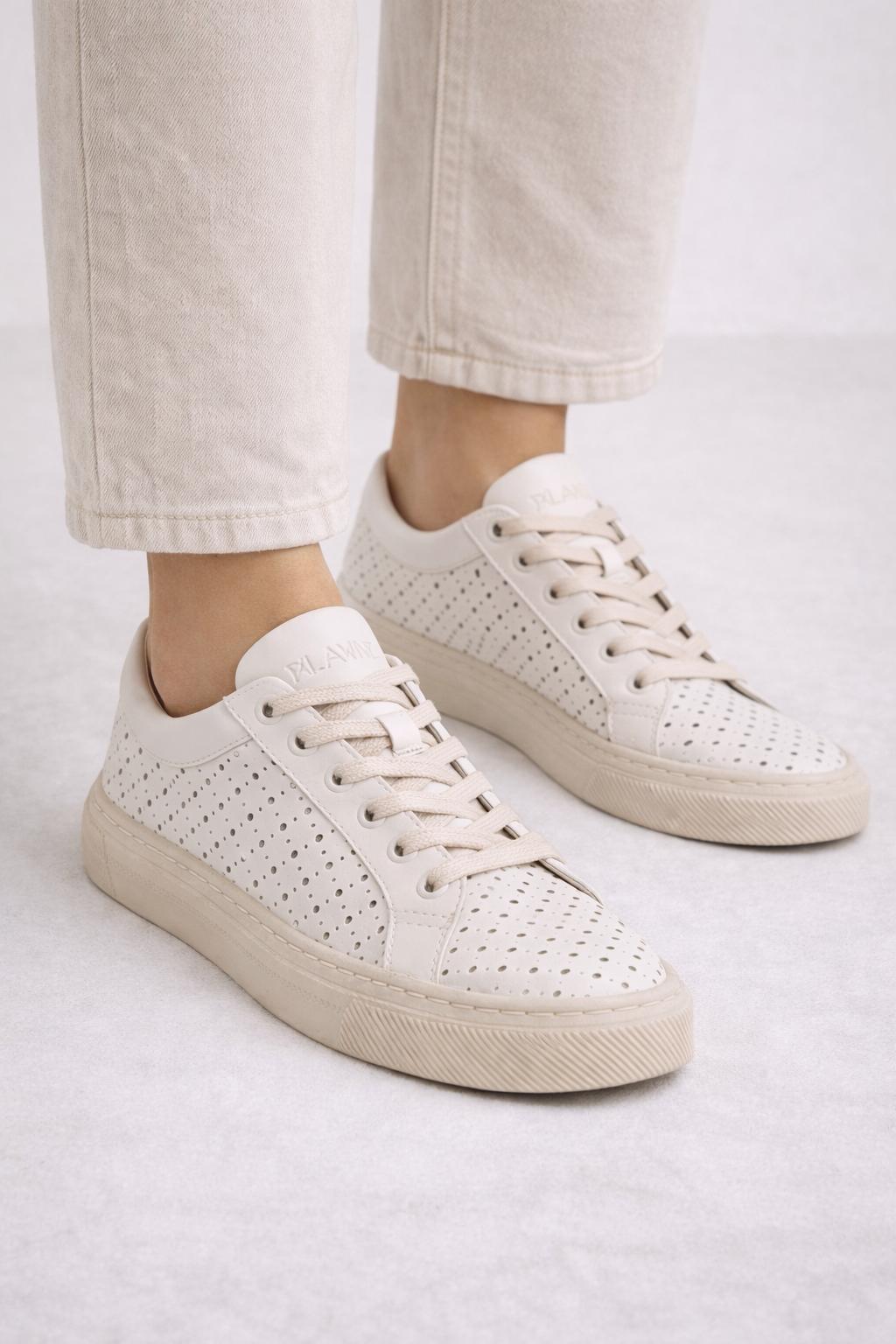 Sneakersy damskie skórzane BREEZE beżowe w kropki – przewiewne, welurowe, polska produkcja | Pławny Shoes