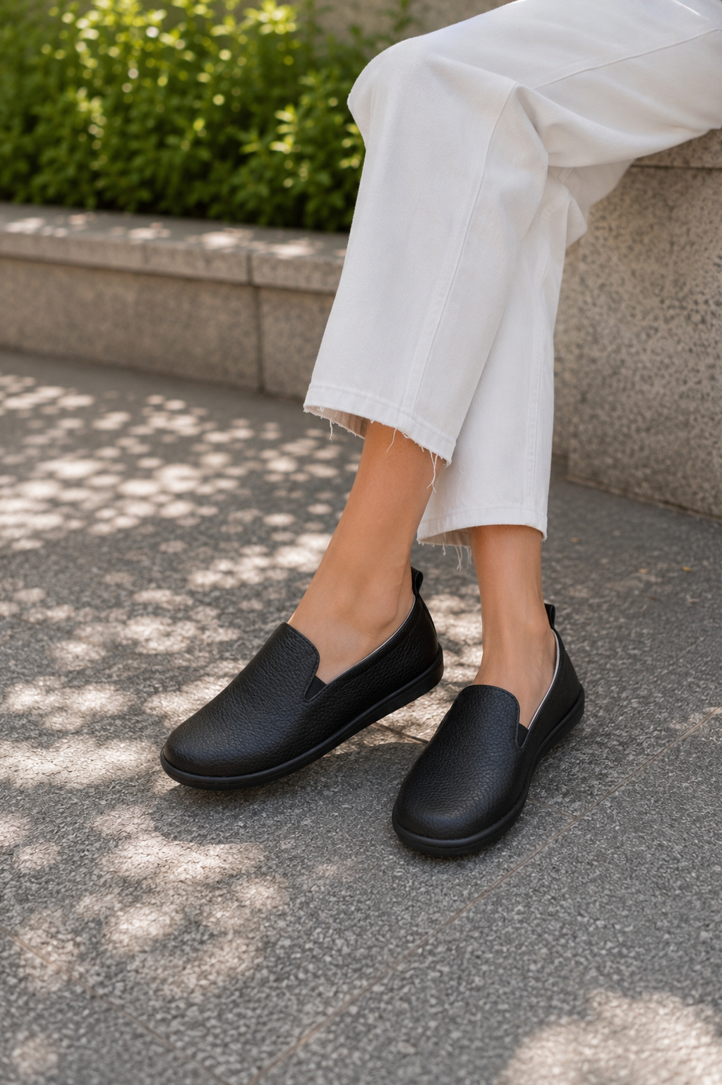 Buty barefoot damskie ESSENCE czarne – wsuwane, szeroki nosek, lekkie, polska produkcja | Pławny Shoes