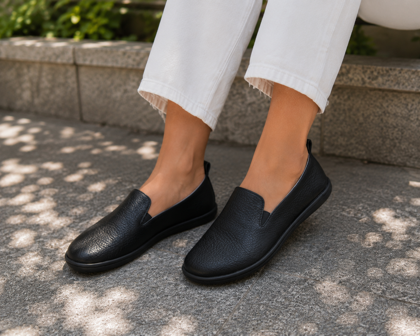 Buty barefoot damskie ESSENCE czarne – wsuwane, szeroki nosek, lekkie, polska produkcja | Pławny Shoes
